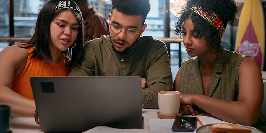 Trabalhos Online para Jovens